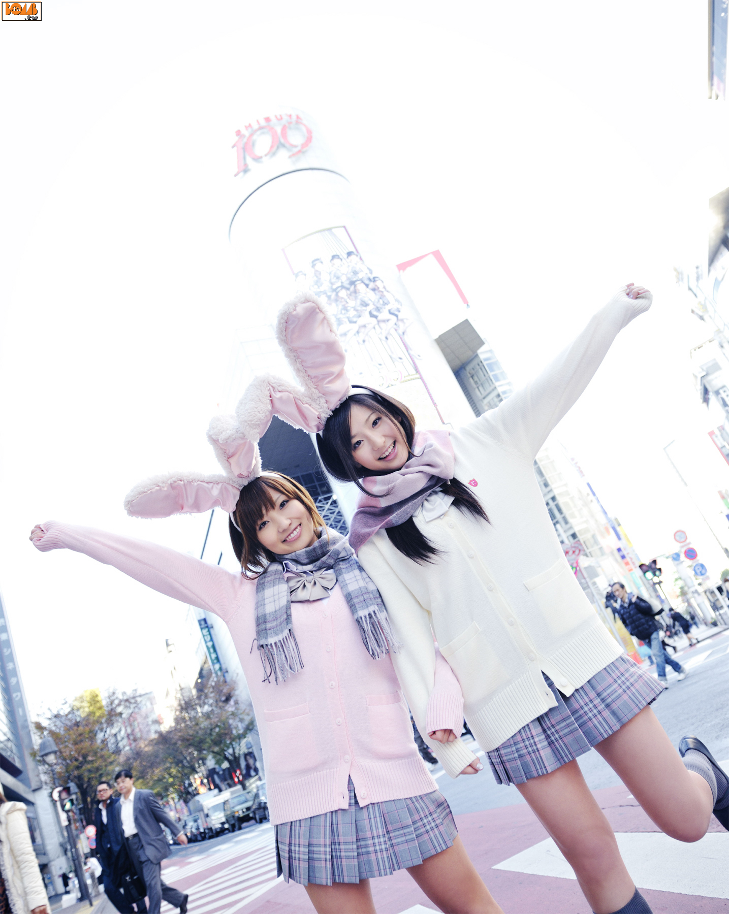 村上友梨&夏垣佳奈《Mimi Girls》  2011年02月号-图13