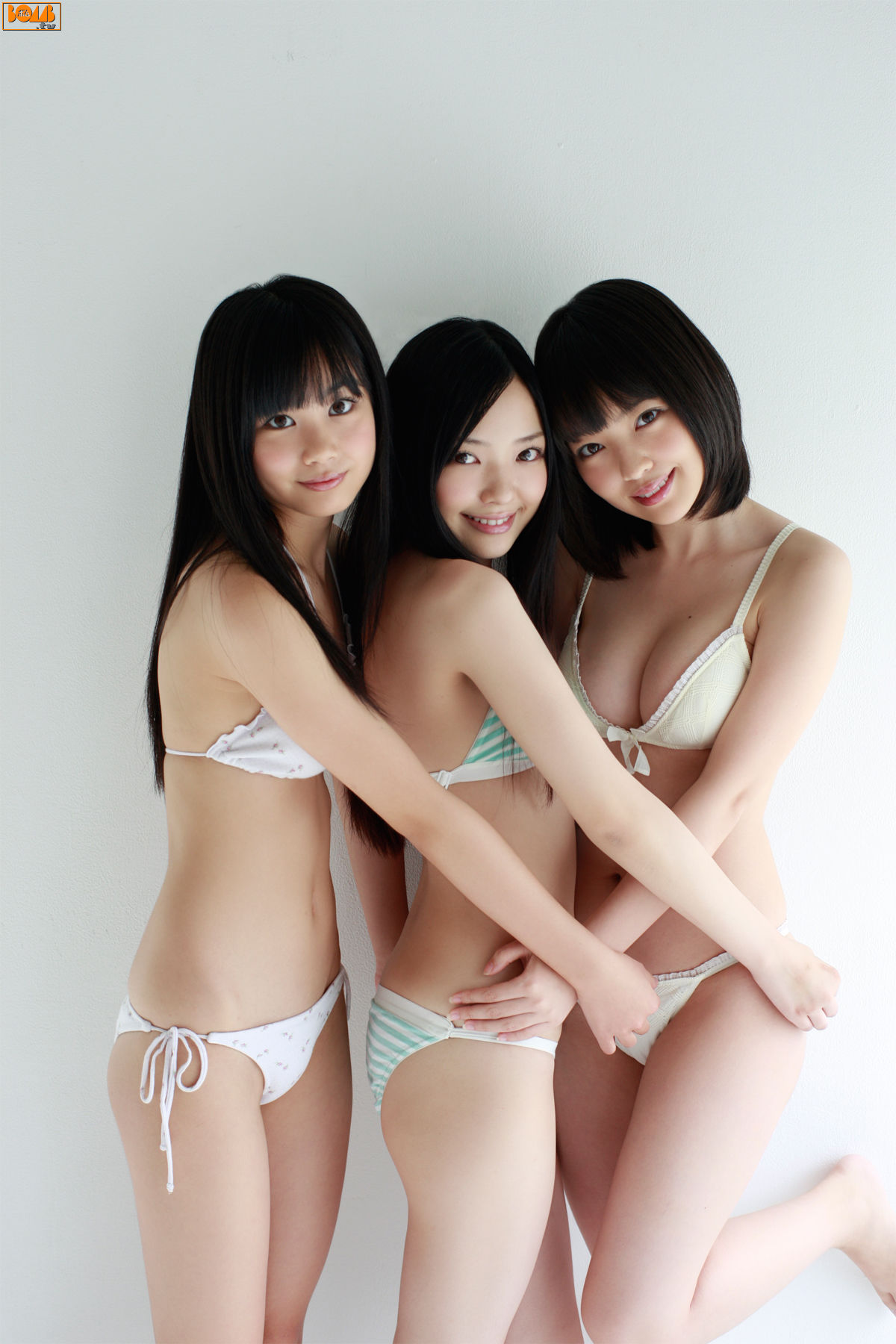 2011年10月号 広瀬玲奈、伊藤優衣、安藤遥-图0