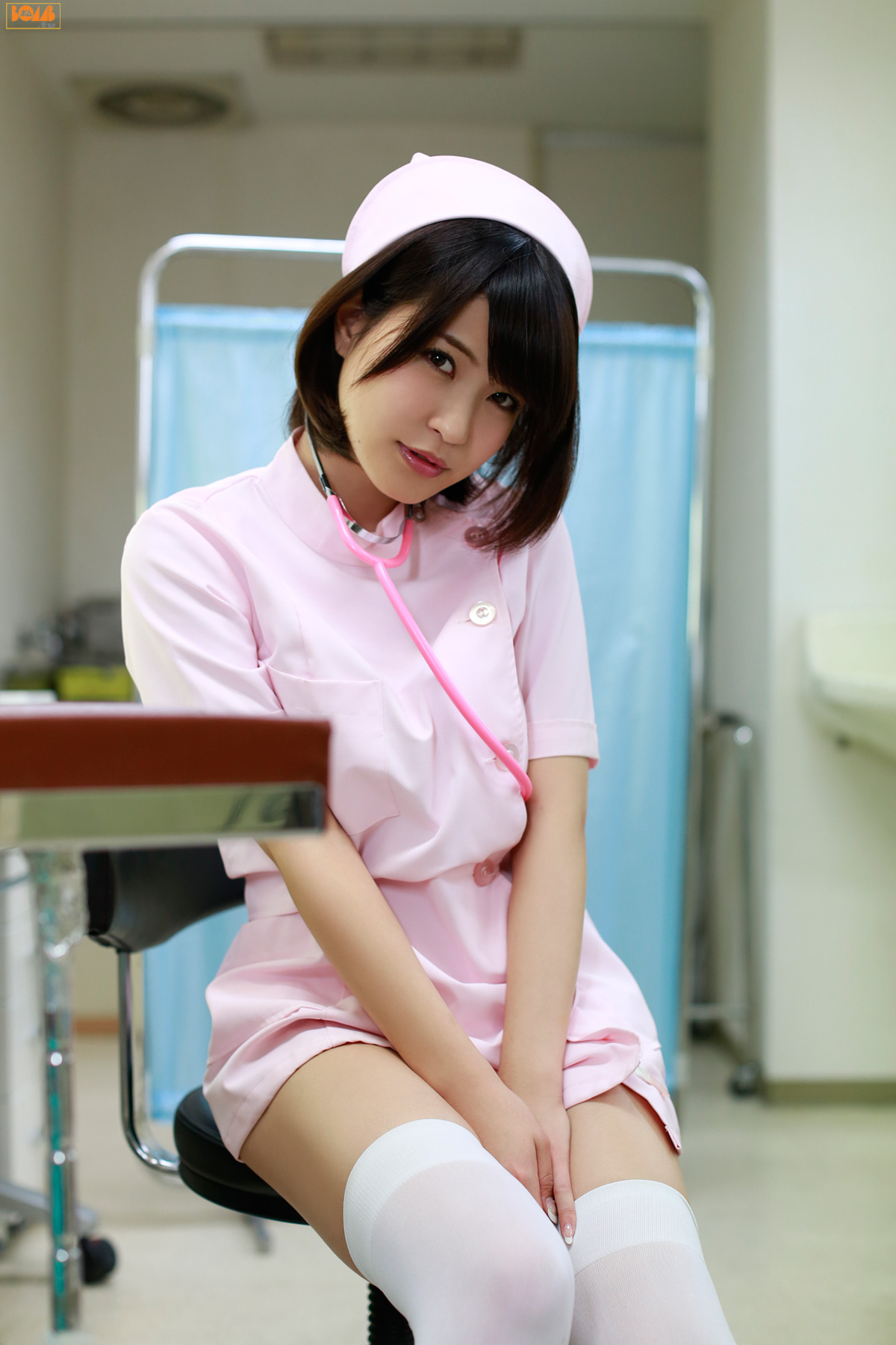 今野杏南、岸明日香《护士与病人的诱惑》   2013年09月号-图12