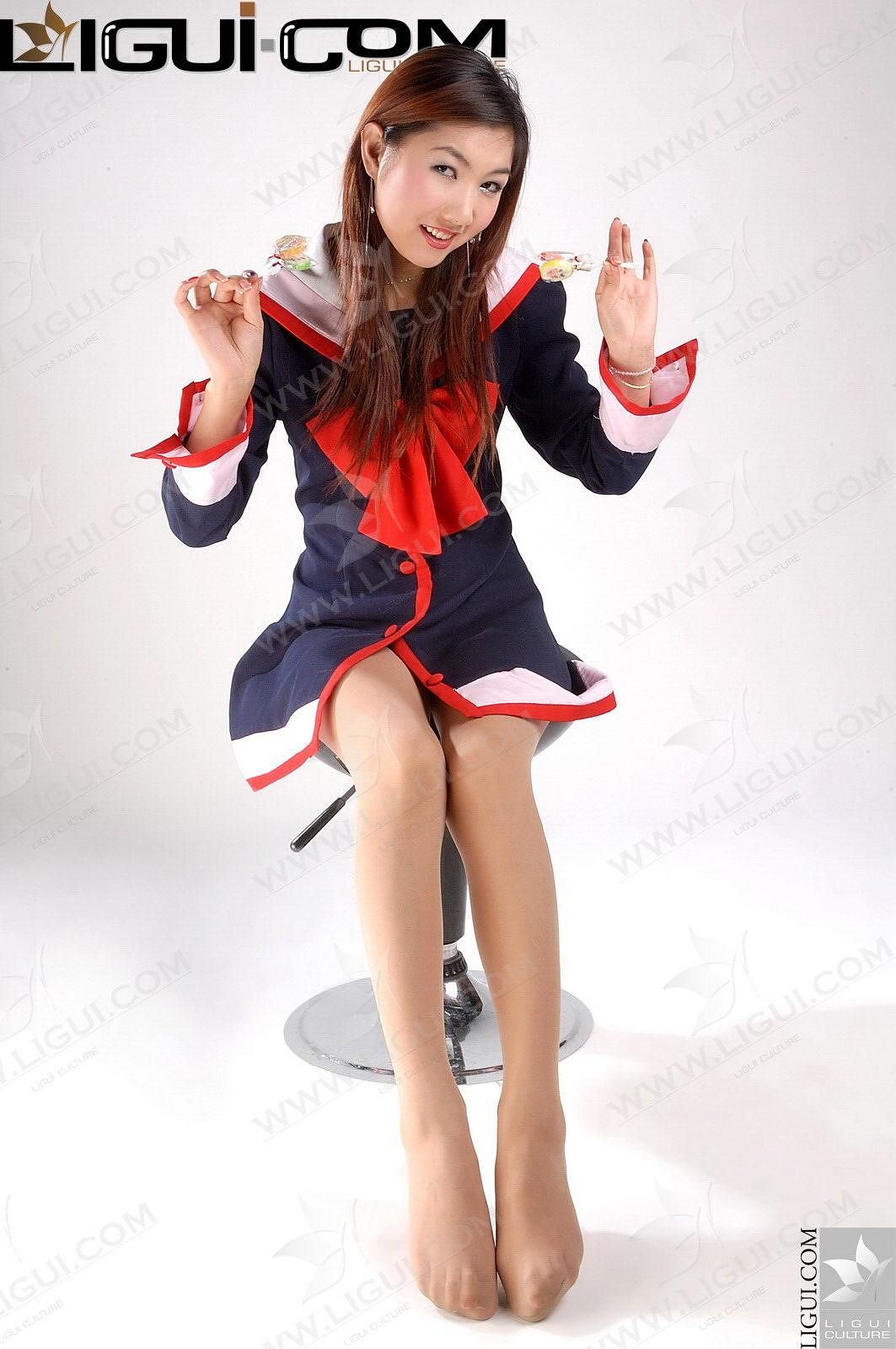 Model 丝丝《学生年代的青春幻想》  丝足写真图片-图27