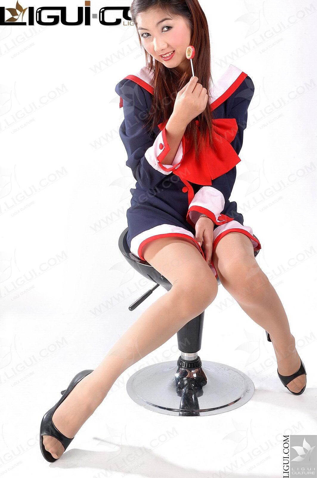 Model 丝丝《学生年代的青春幻想》  丝足写真图片-图6