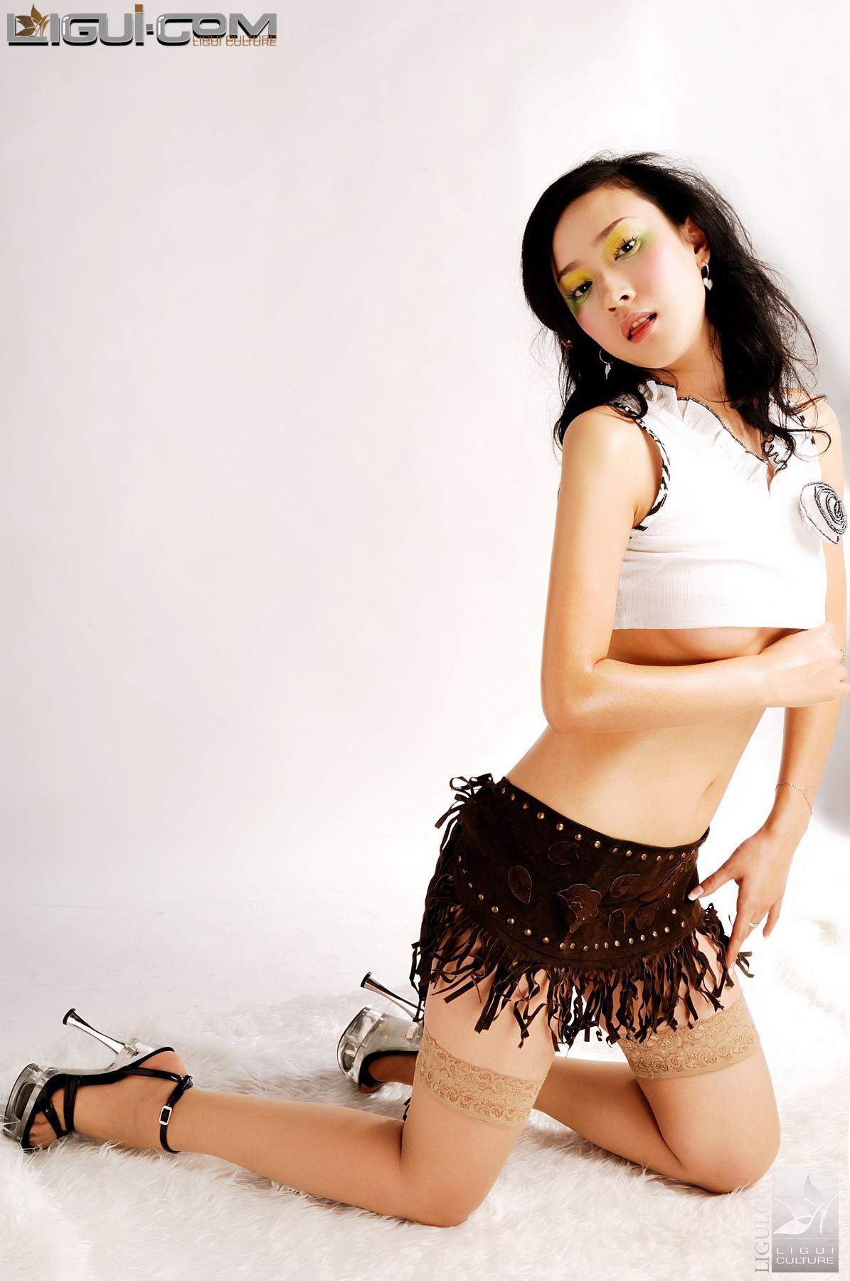 Model 雪儿《水果与女孩》  丝足写真图片-图37