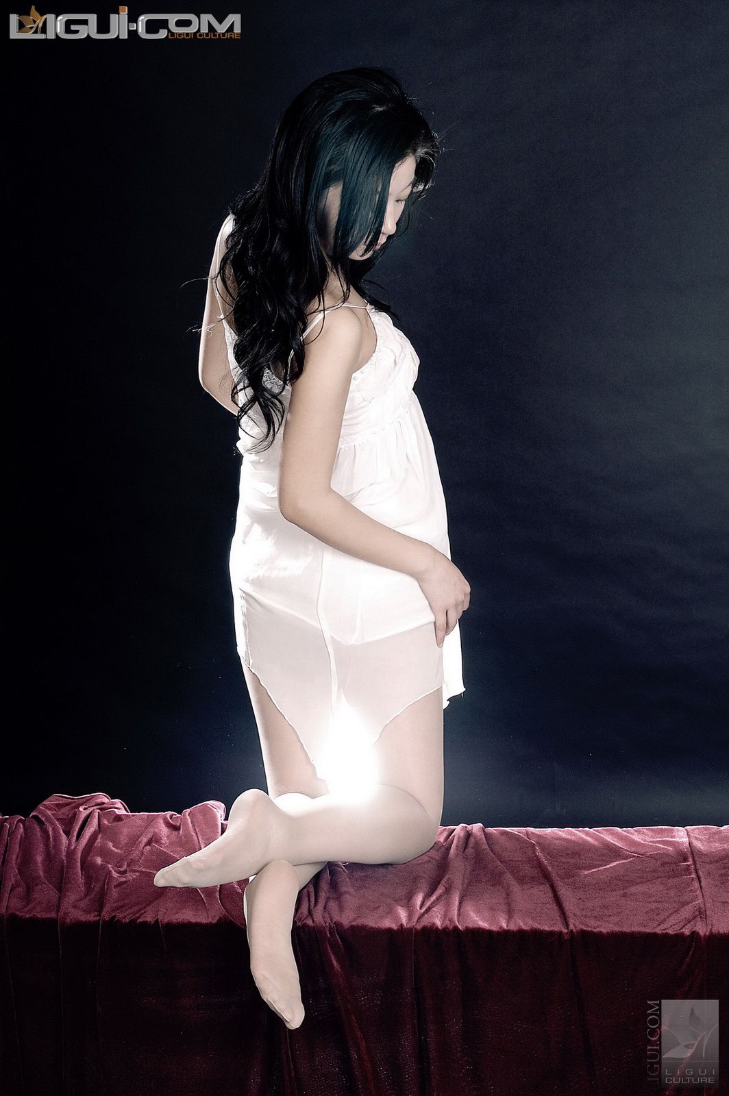 Model 倩倩《冷艳倩女》  丝足写真图片-图13