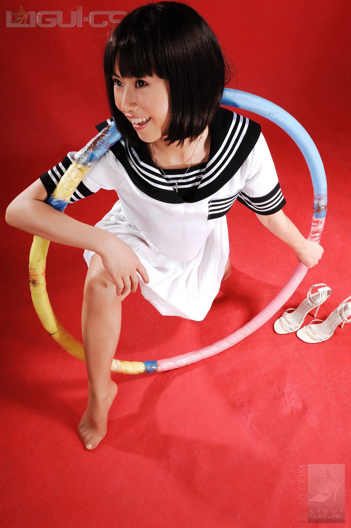 Model 由美《可爱学生妹锻炼时秀丝袜》  丝足写真图片-图20