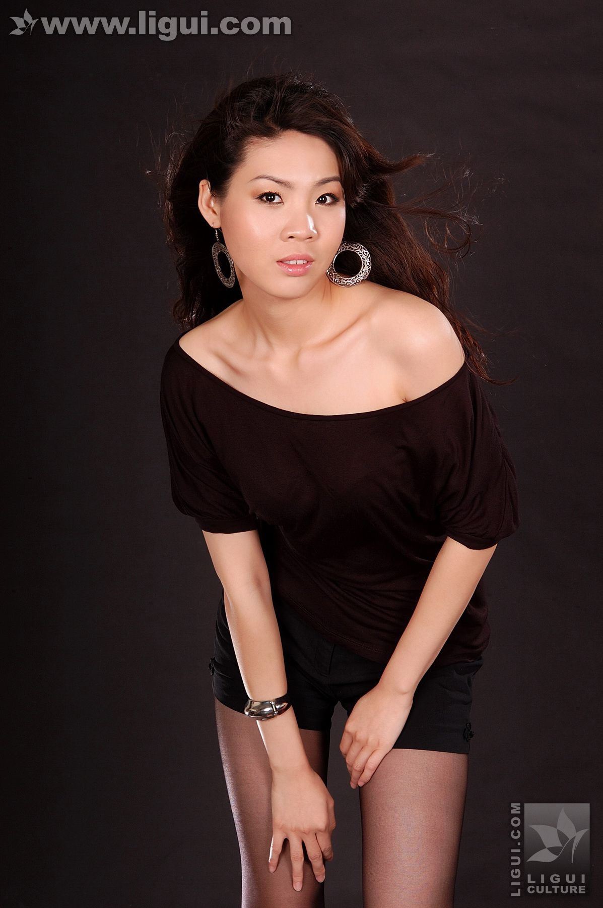 Model 安琪《魅惑黑丝触动“底线欲望的精彩”》  丝足写真图片-图6