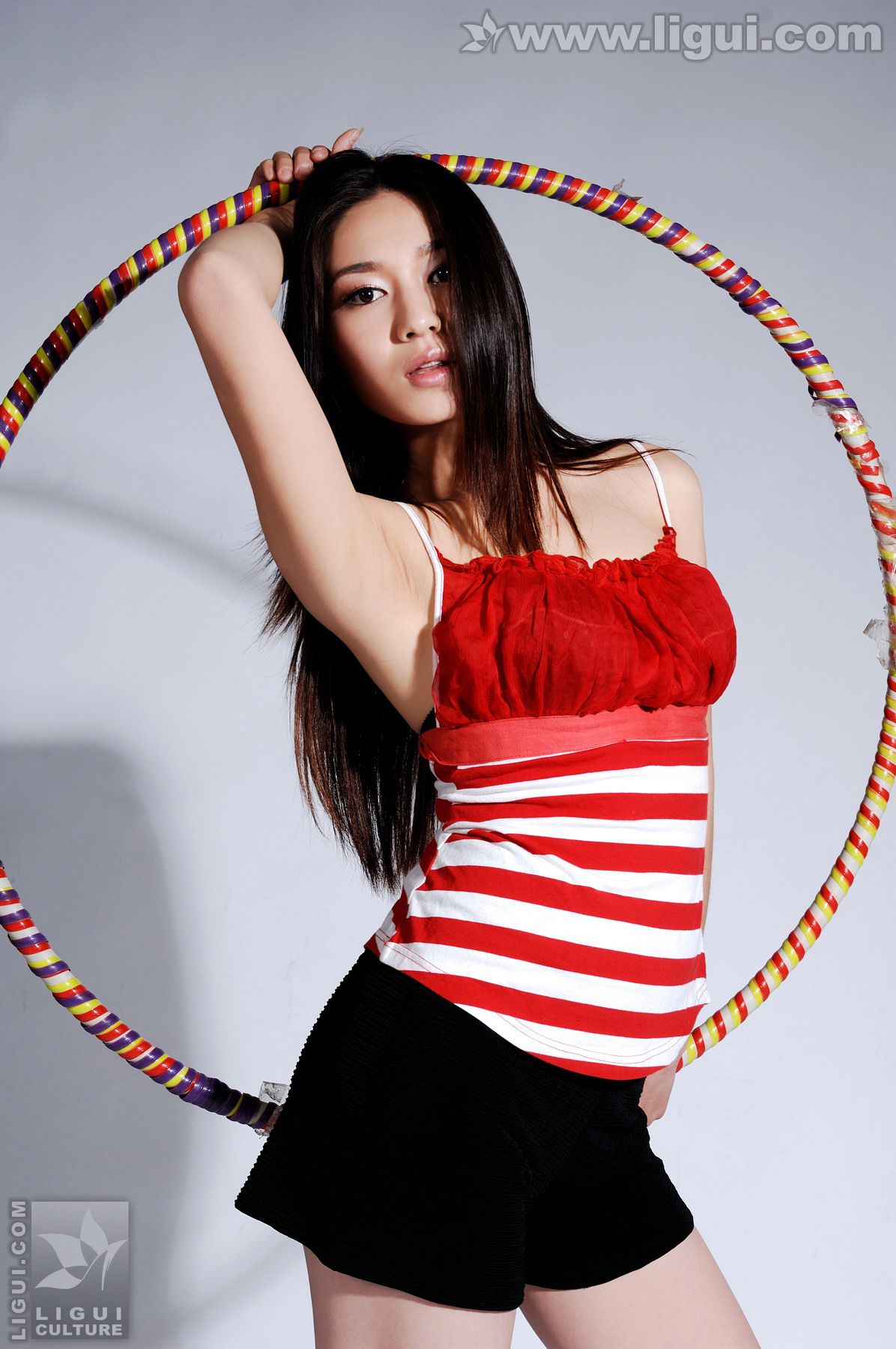 Model 唐静《健身女教练的幸福生活》  美腿玉足写真图片-图29