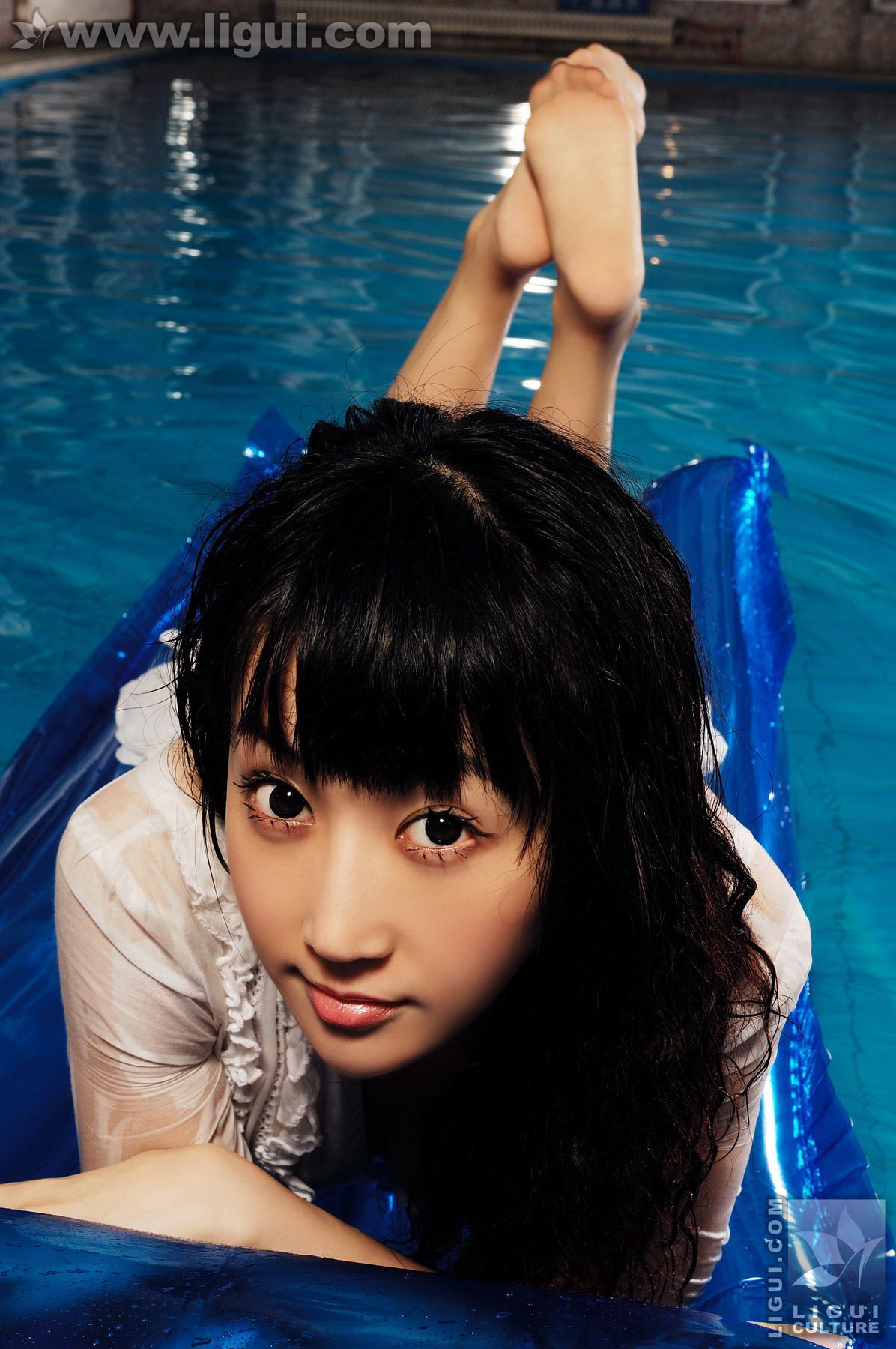 Model 程海伦《美轮美奂风姿乍现》  美腿玉足写真图片-图100