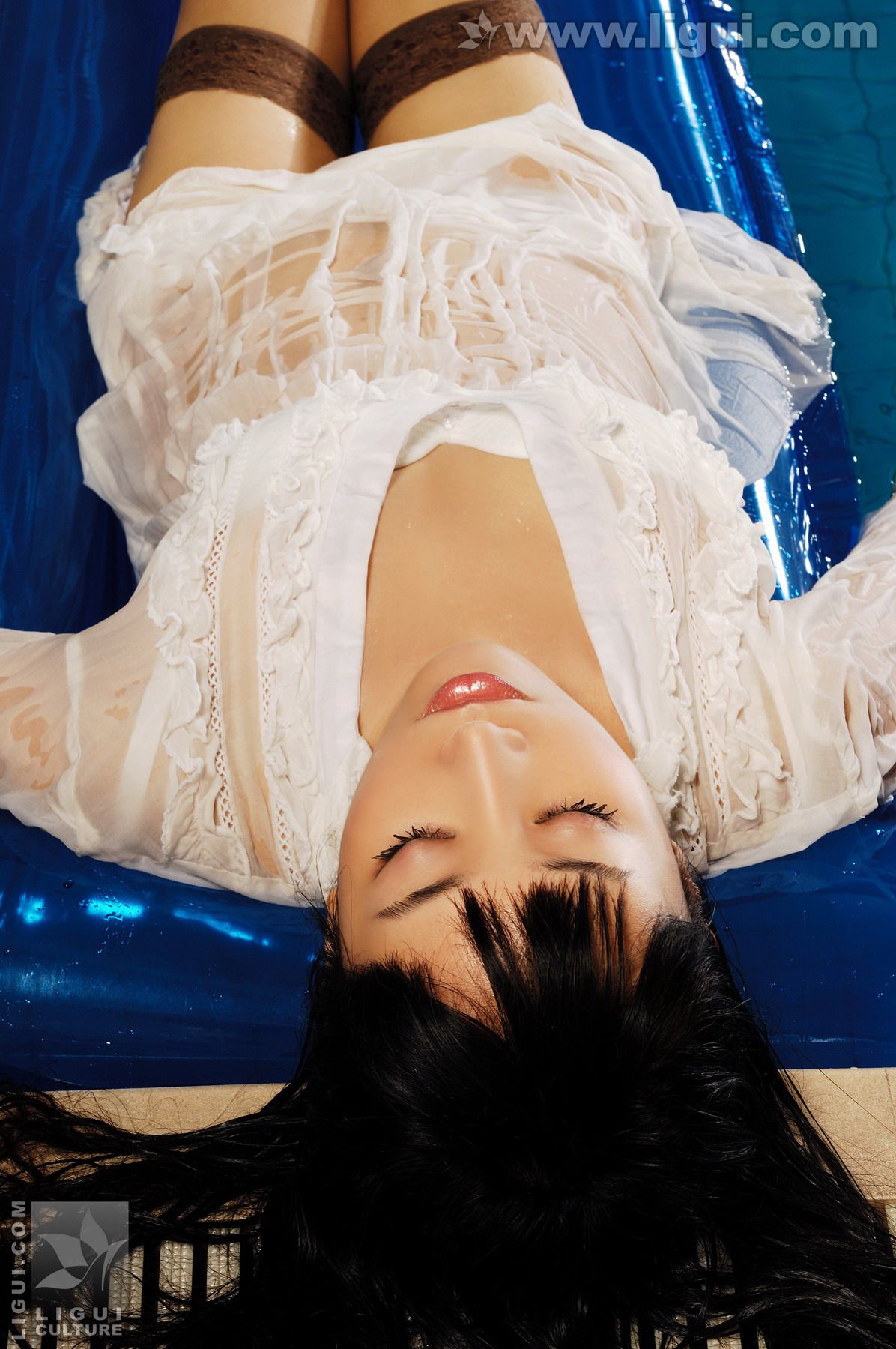 Model 程海伦《美轮美奂风姿乍现》  美腿玉足写真图片-图117