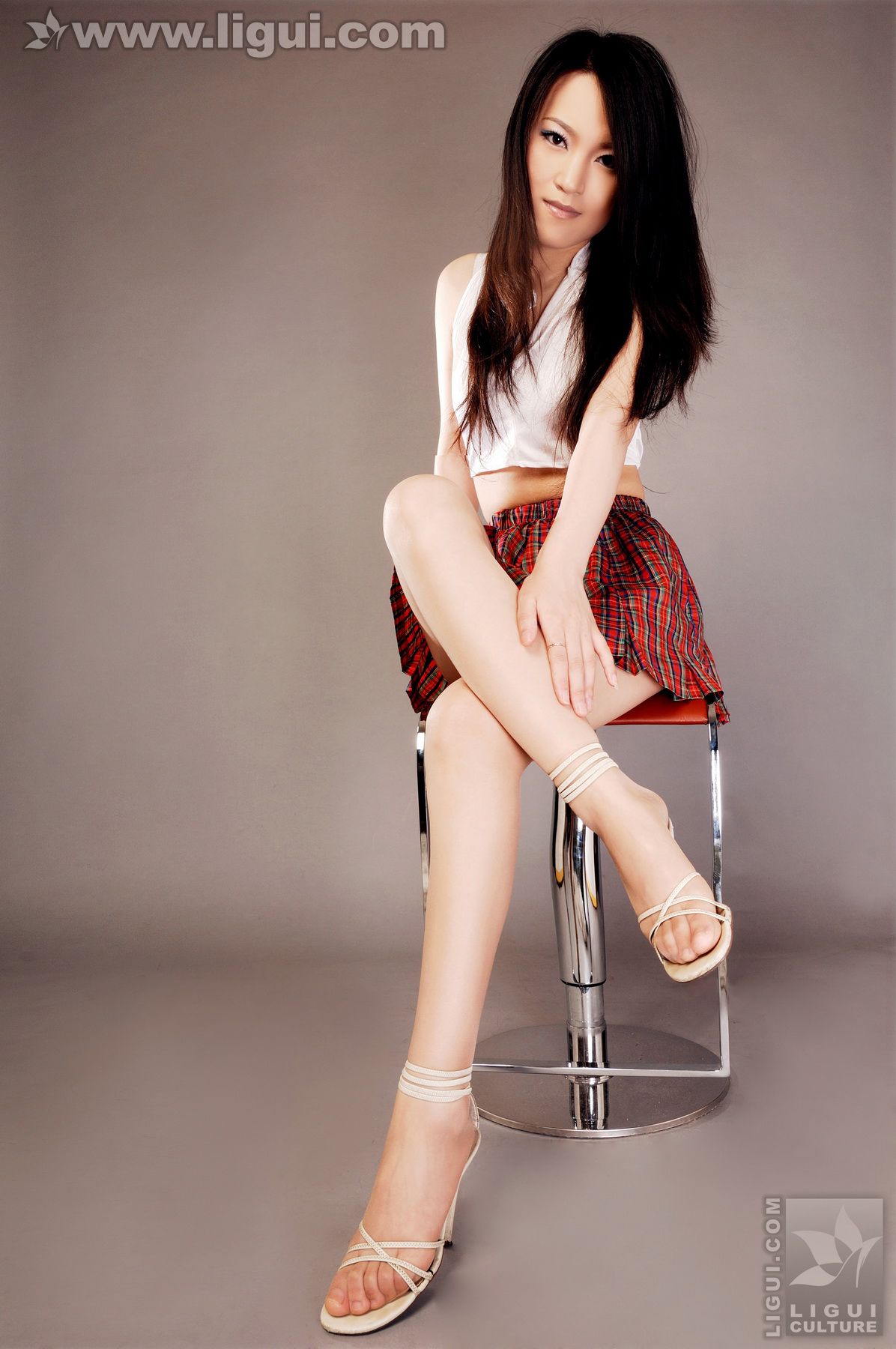 Model 文婷《甜美可爱的肉丝袜高跟》  美腿玉足写真图片-图22