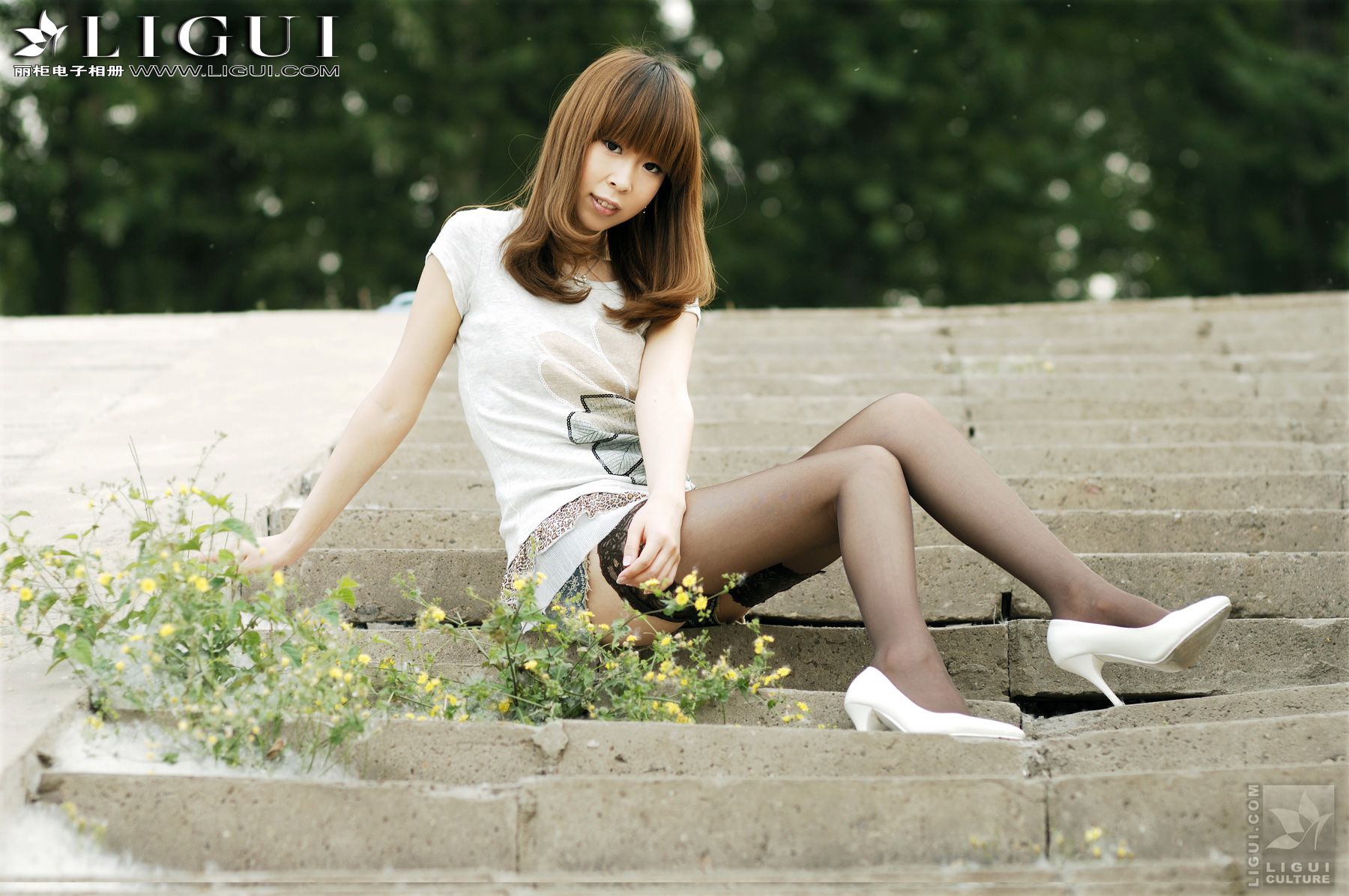 Model Vicky《唯美的外景表演》  美腿玉足写真图片-图18