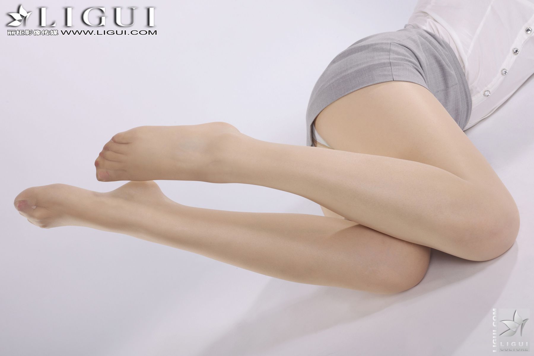 Model 文靜《女教師的丝襪诱惑》  丝袜美足写真图片-图51