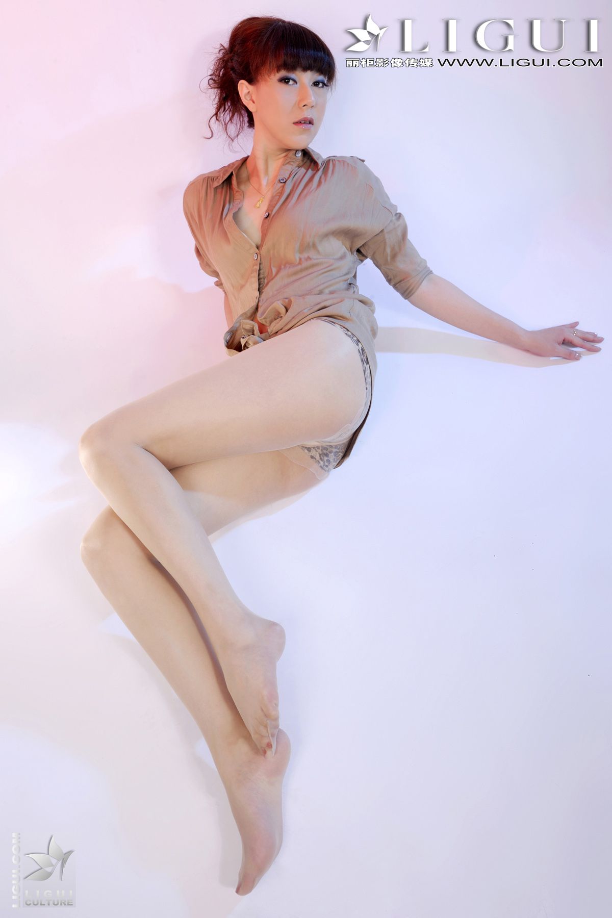 Model Cherry《性感肉丝的诱惑》  美腿玉足写真图片-图18
