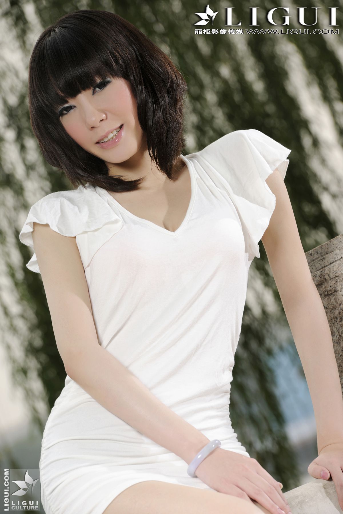 Model 乐乐《丝足戏水》  美腿玉足写真图片-图14