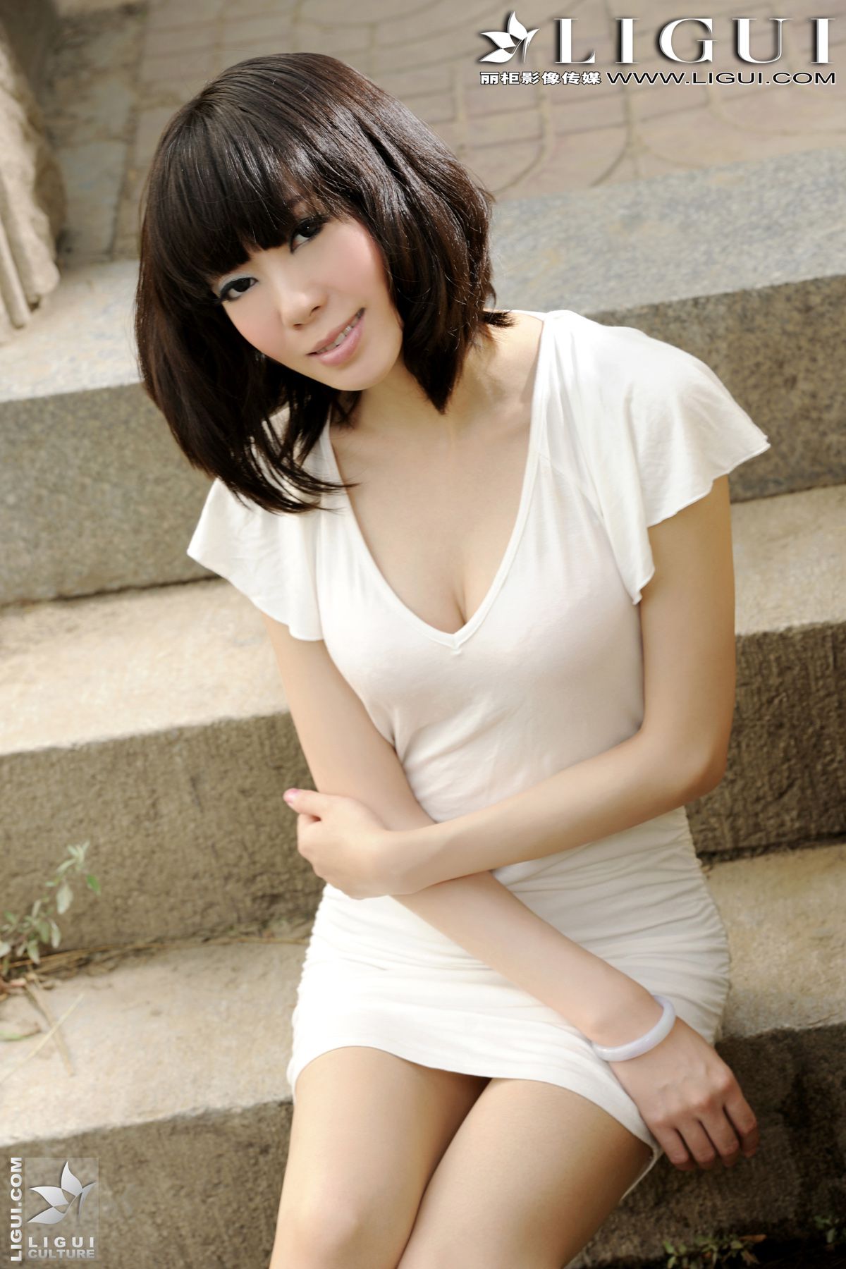 Model 乐乐《丝足戏水》  美腿玉足写真图片-图34