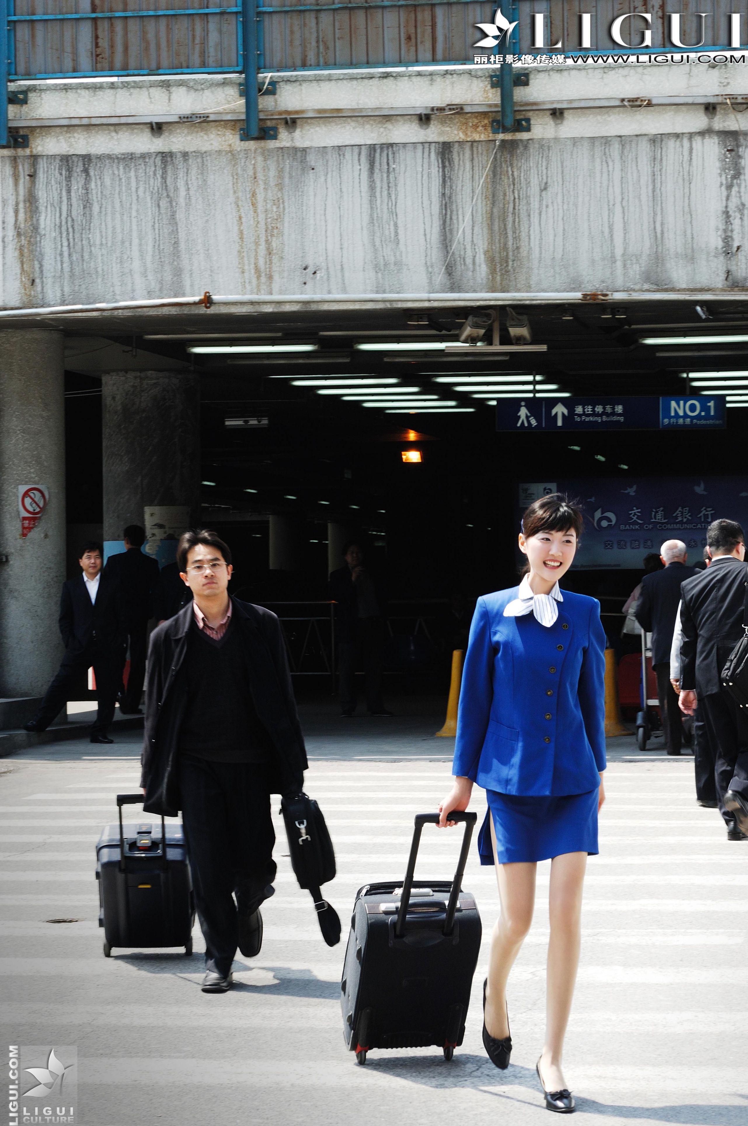 Model 婷婷《空姐系列》  美腿丝足写真图片-图30