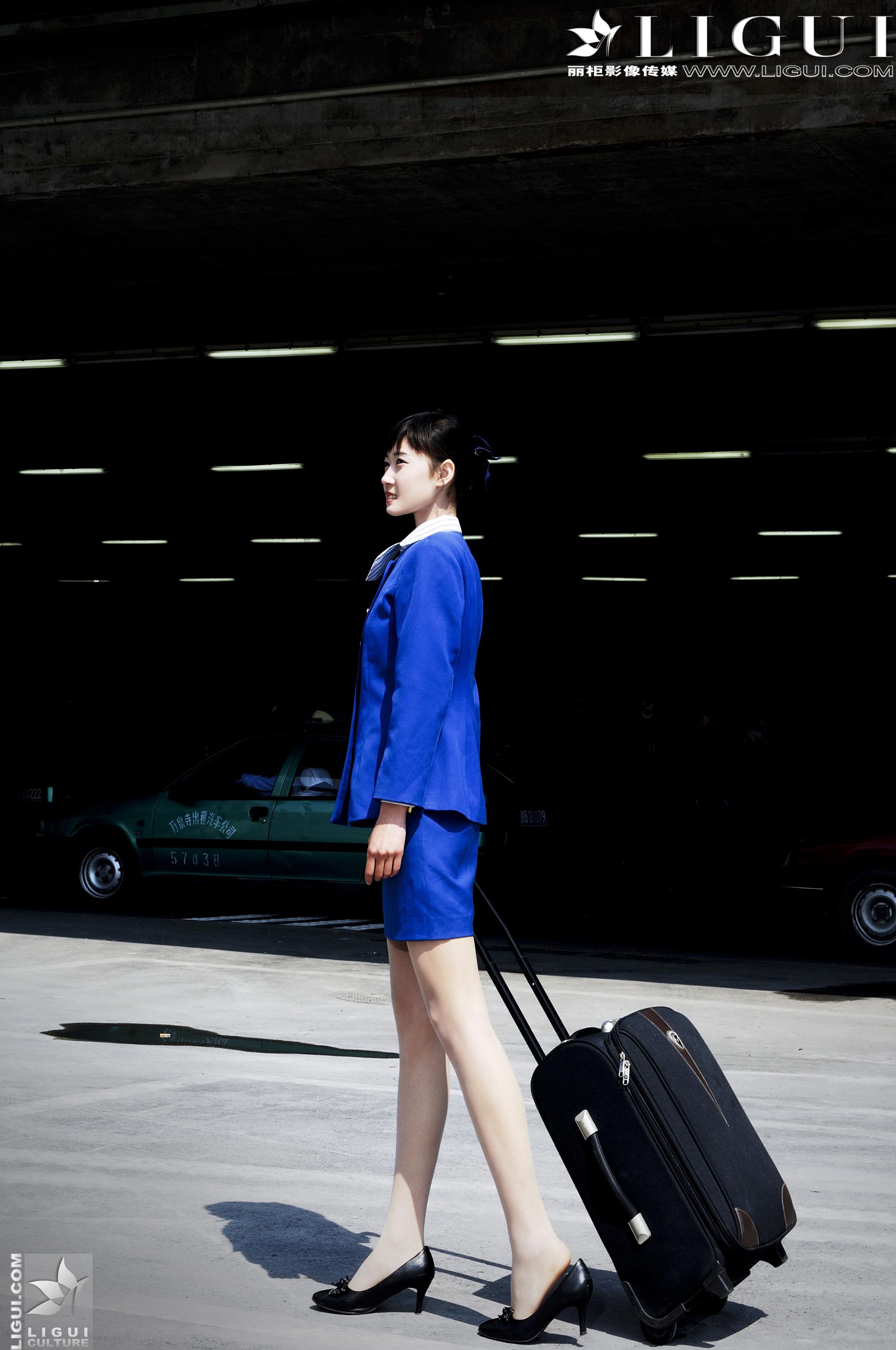 Model 婷婷《空姐系列》  美腿丝足写真图片-图33