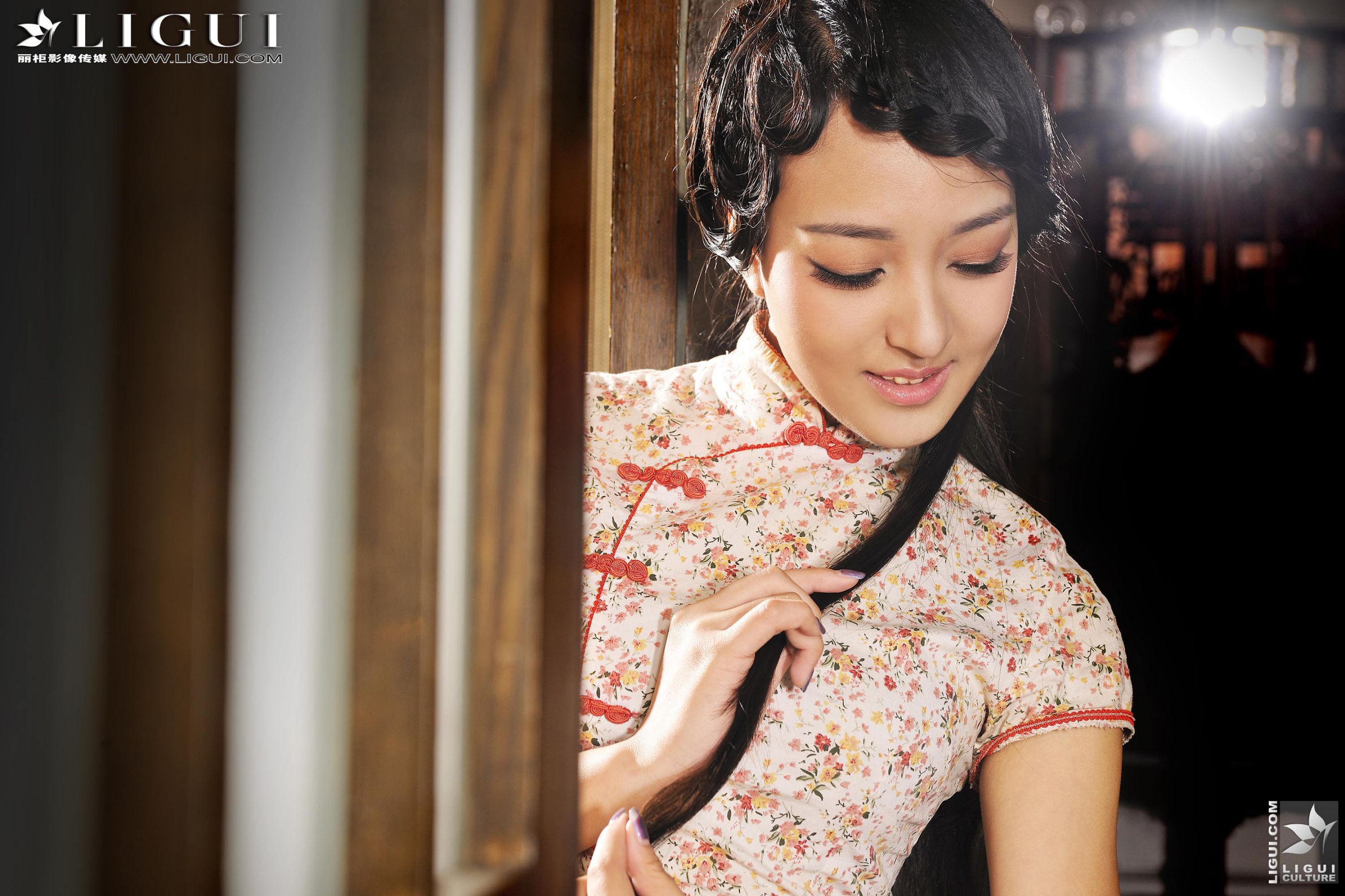 Model Amily《民国旗袍丝足》上下全集 美腿玉足写真图片-图28