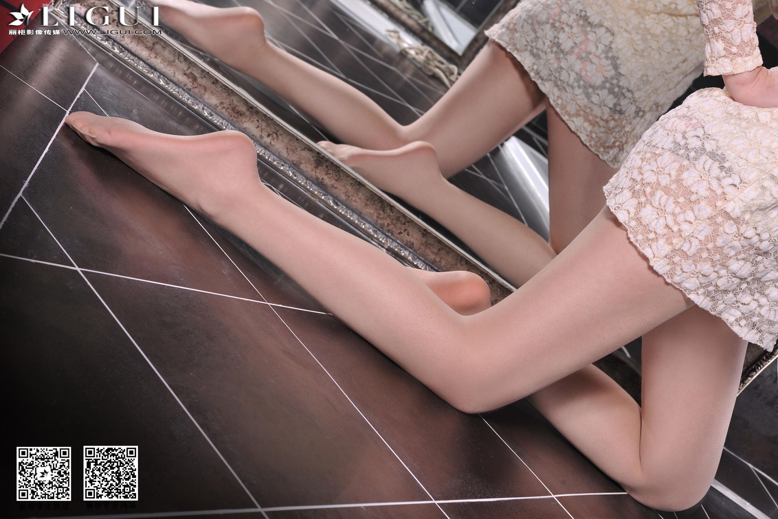 Model 美辰《蕾丝连衣裙+红高跟美足》上下全集  美腿玉足写真图片-图55