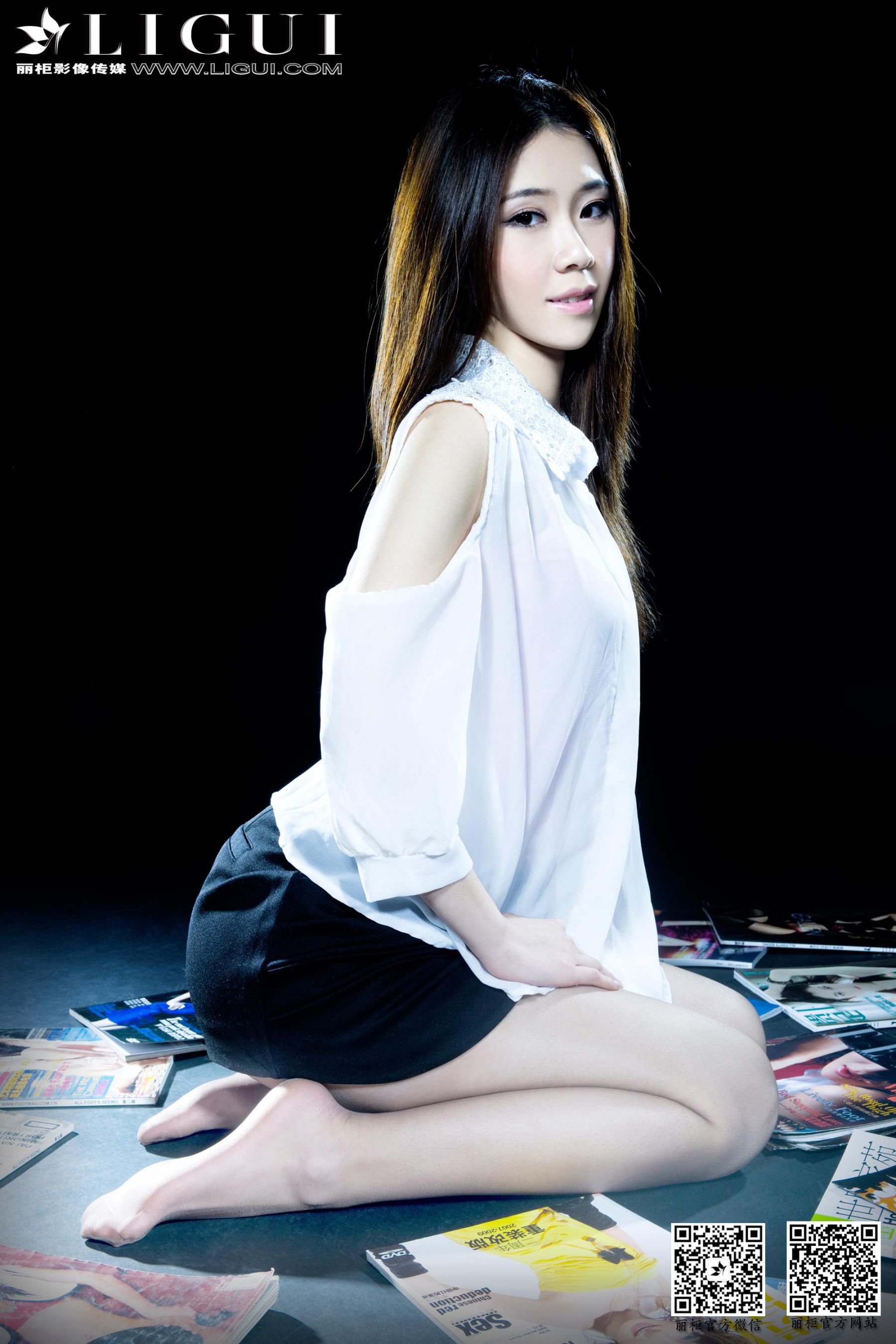 Model 美辰《时尚女郎红高跟丝足》上下全集  美腿玉足写真图片-图69