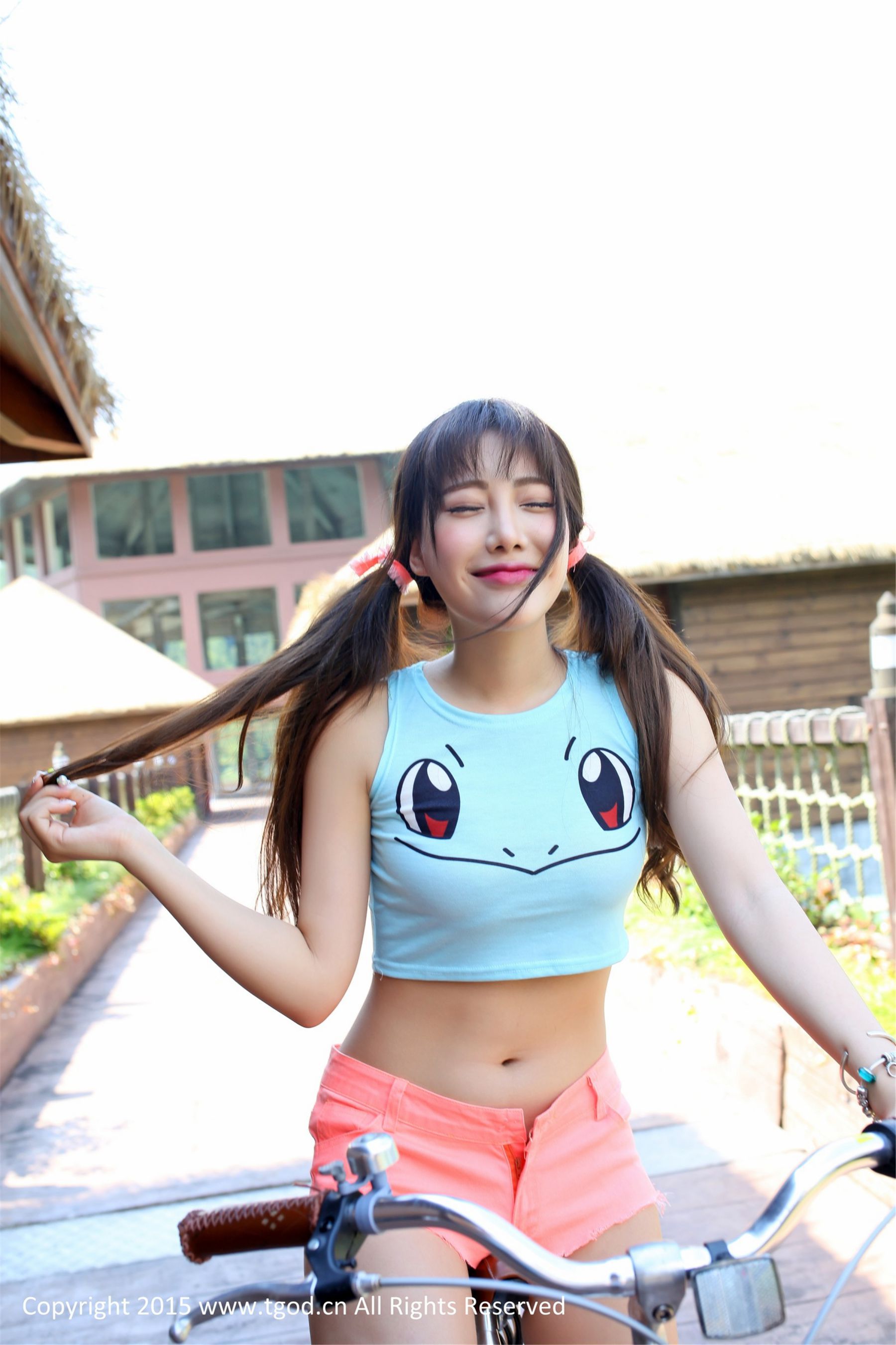 Akiki朱若慕《云曼旅拍 》热裤俏妹子  写真集-图5