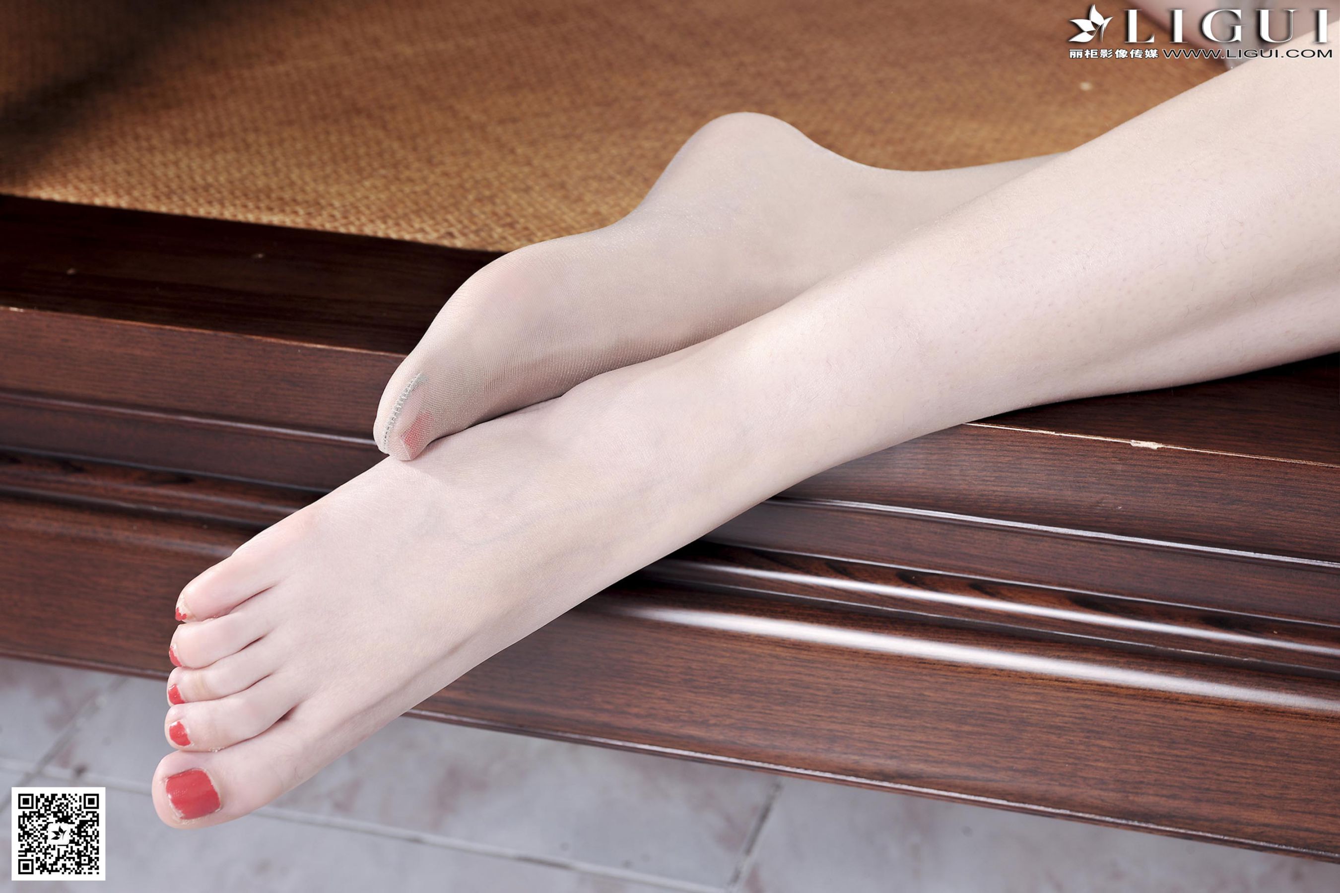 Model 小唐《中秋节丝足诱惑》上下全集  美腿玉足写真图片-图44