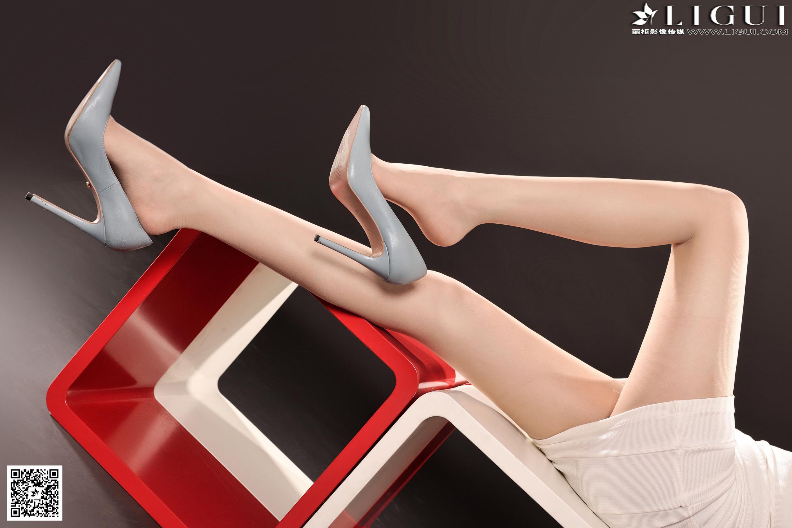 Model 可馨《高贵的丝足女郎》上中下全集 美腿玉足写真图片-图43